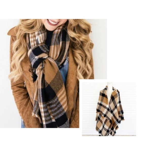 Modcloth Accessories - Modcloth Plaid wrap scarf 57x57